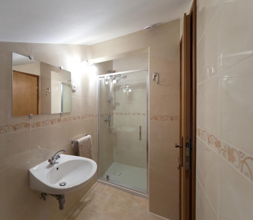 Janezinovi House Guest House Ratecevo Brdo Exterior photo