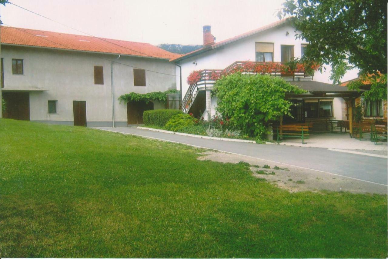 Janezinovi House Guest House Ratecevo Brdo Exterior photo